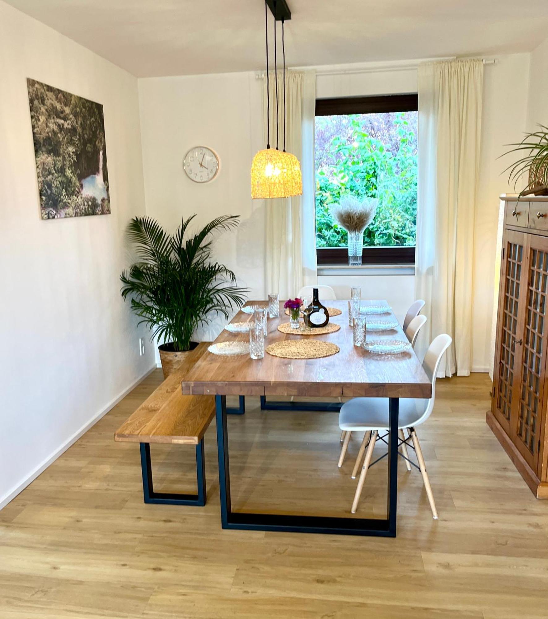 Ferienhaus Weinbergblick - Nahe Wuerzburg - 2 Schlafzimmer - Familienfreundlich - Terrasse Unterleinach Exteriér fotografie